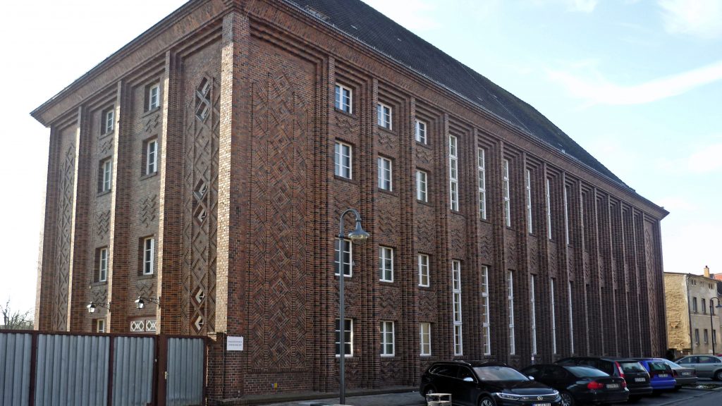 Finsterwalde: Historische Doppelturnhalle wird saniert