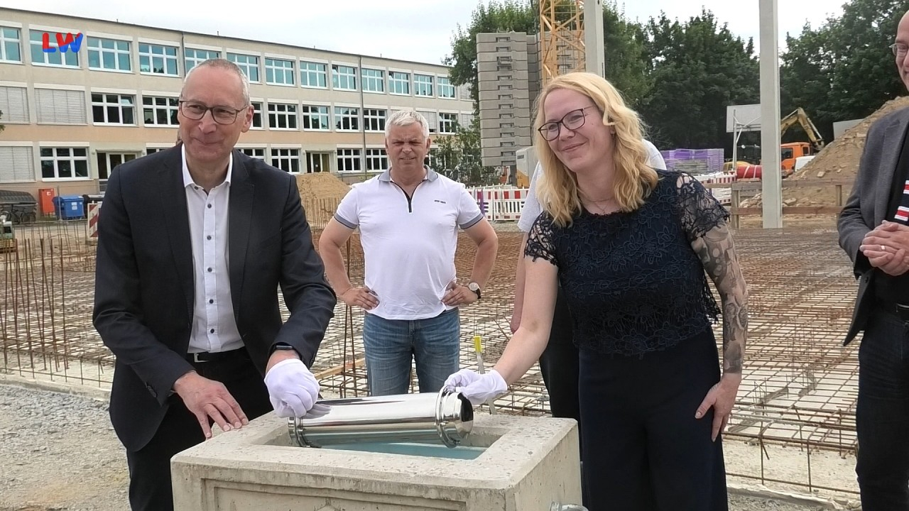 Bautzen: Grundsteinlegung für neue Turnhalle der Allende-Oberschule