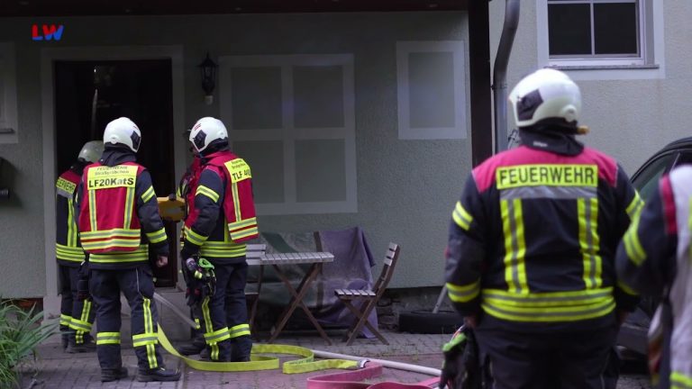 Bernsdorf OT Wiednitz: Gebäudebrand