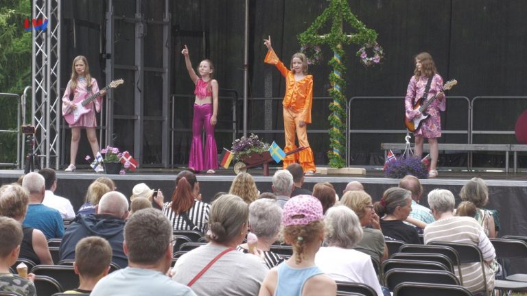 Doberlug-Kirchhain: Midsommar am Schloss