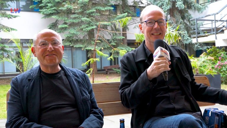 Hoyerswerda: Sorbisch-Sein, Bier und Würfelspiele – Martin Sonneborn & Gregor Gysi