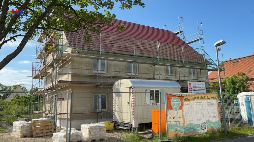Lauta OT Laubusch: Einzug Ende Juli – Erstes Doppelhaus ist fertig