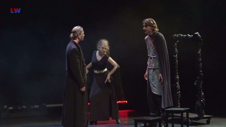 Bautzen: Theaternachwuchs begeistert mit Antiker Tragödie und starken Botschaften