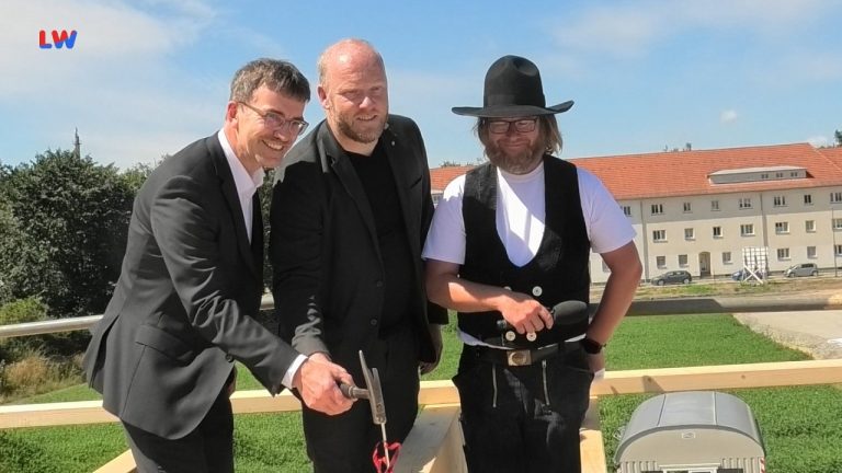 Kamenz: Gras- und Steinwüste wird zum modernen Sportplatz