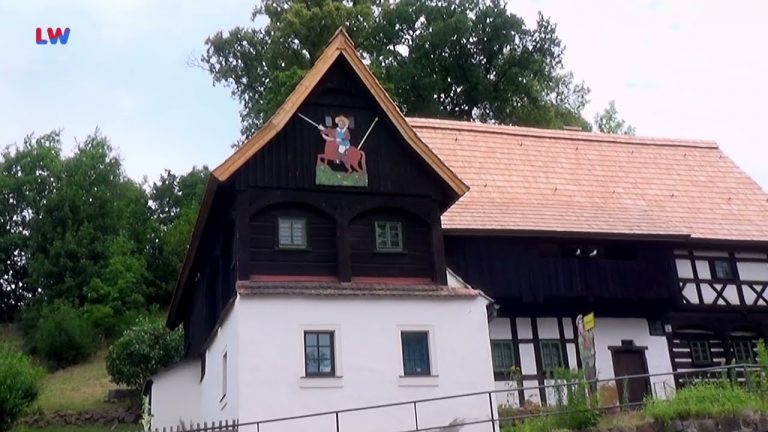 Neusalza-Spremberg: Reiterhaus bekommt ein neues Dach