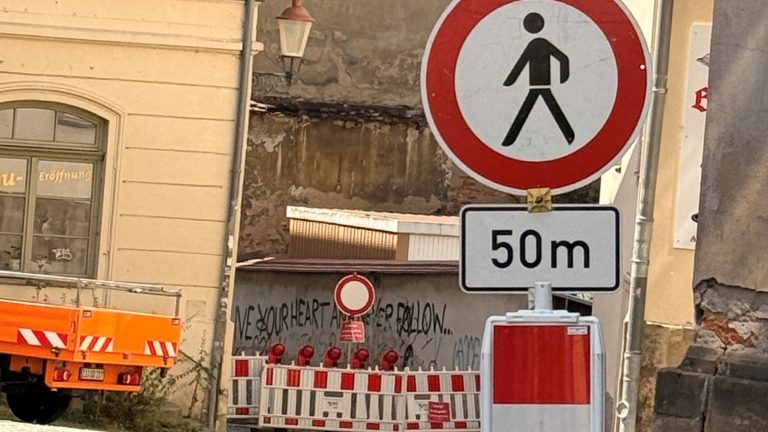 Zittau: Fassade eines leerstehenden Hauses eingestürzt