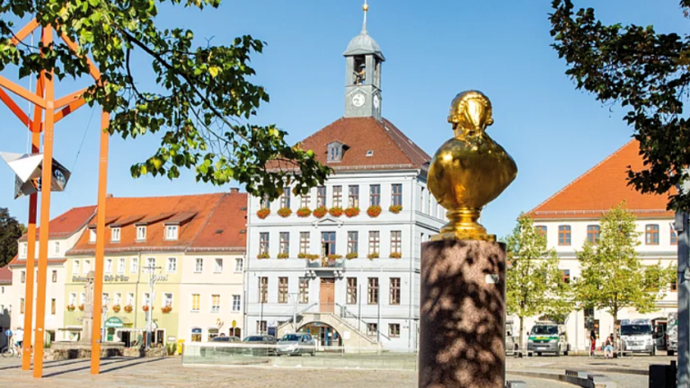 Bischofswerda: Von der Stadt des Schiebocks in die Stadt der Zwerge
