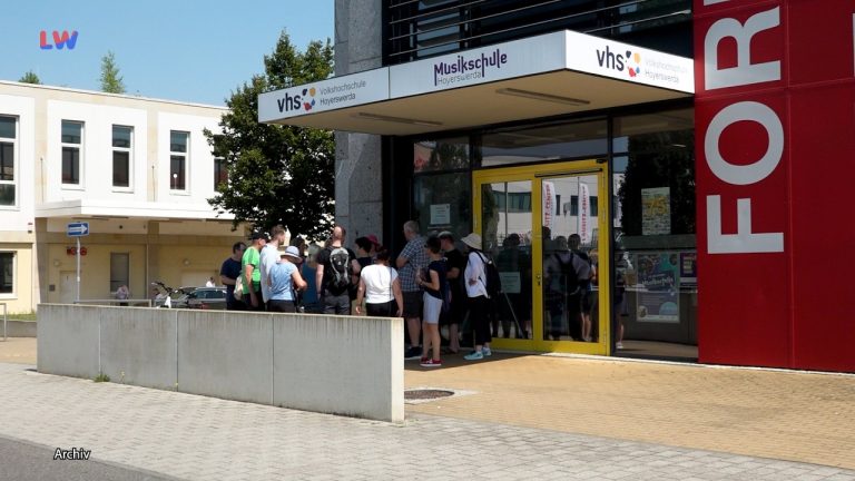 Hoyerswerda: Musik- und Volkshochschule bleiben vorerst städtisch