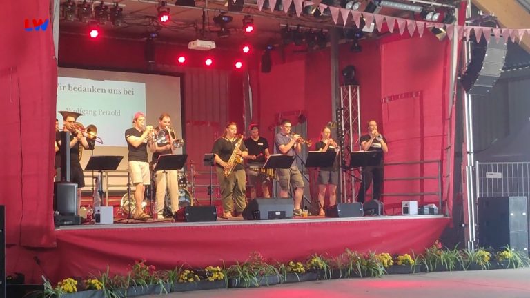 Kulturfenster: Blechwiese