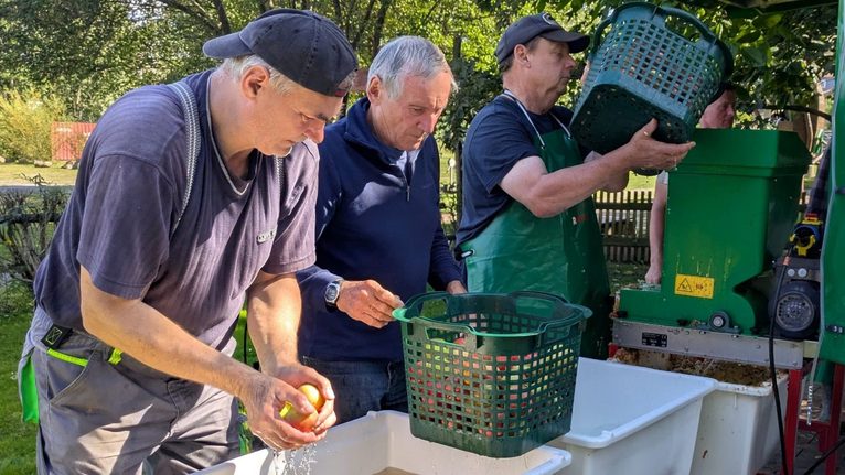 Neukirch: Frische Ernte, eigener Saft