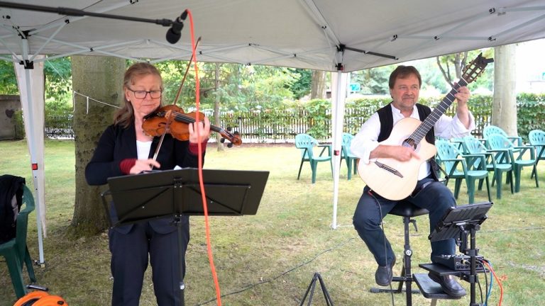 Kulturfenster: "Duo saitenberauscht"