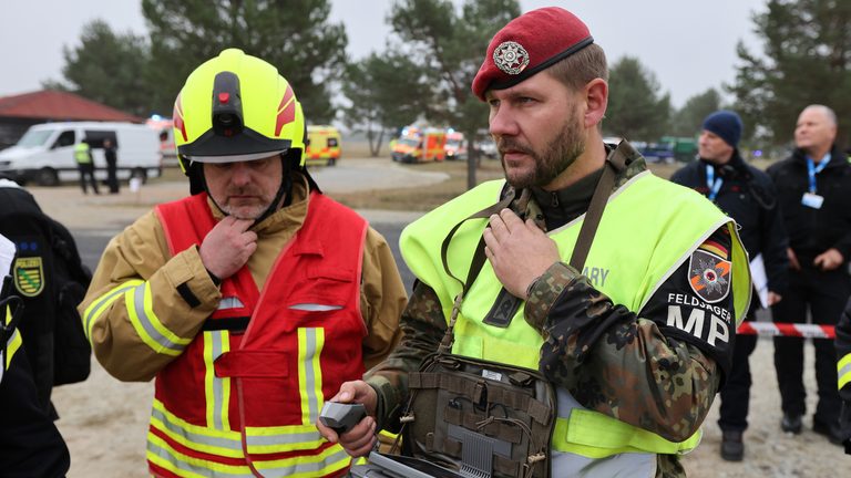 Weißkeißel: Bundeswehr und Rettungskräfte üben Krisenfall