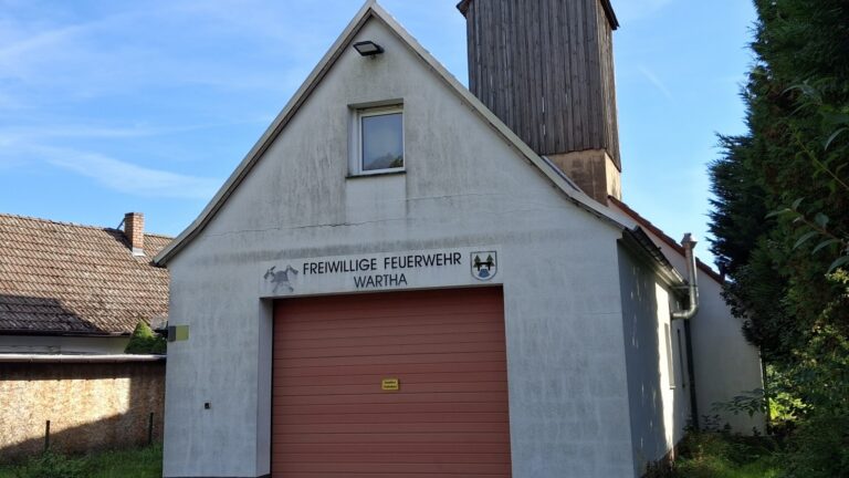 Königswartha OT Wartha: Altes Feuerwehrhaus hat neue Besitzer