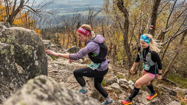 Oybin: Internationale Trailrunning-Elite im Zittauer Gebirge