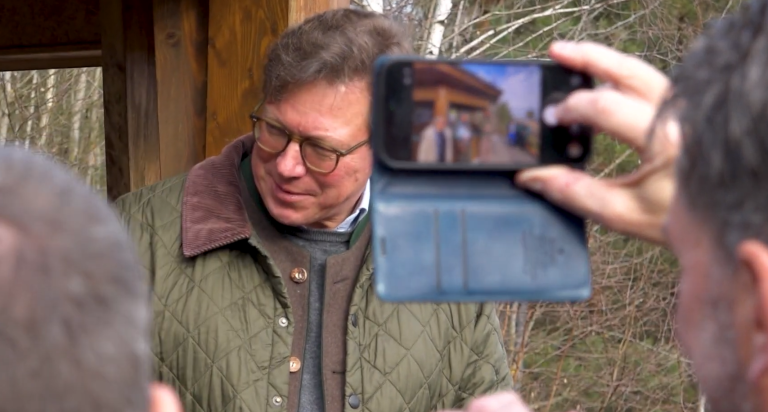 Westlausitz: Staatsminister für Umwelt besucht Landwirtschaftsbetriebe