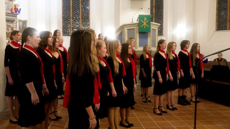 Hoyerswerda: Volle Reihen beim Benefizkonzert